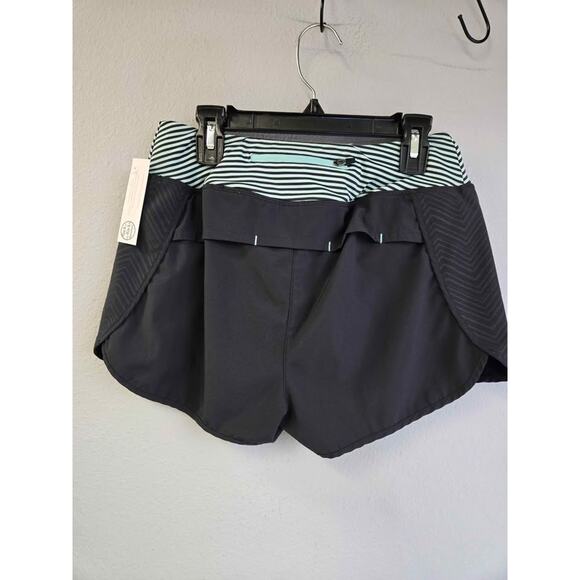 MPG Sport Black Zig-Zag & Striped Running Shorts - XS - Picture 3 of 5